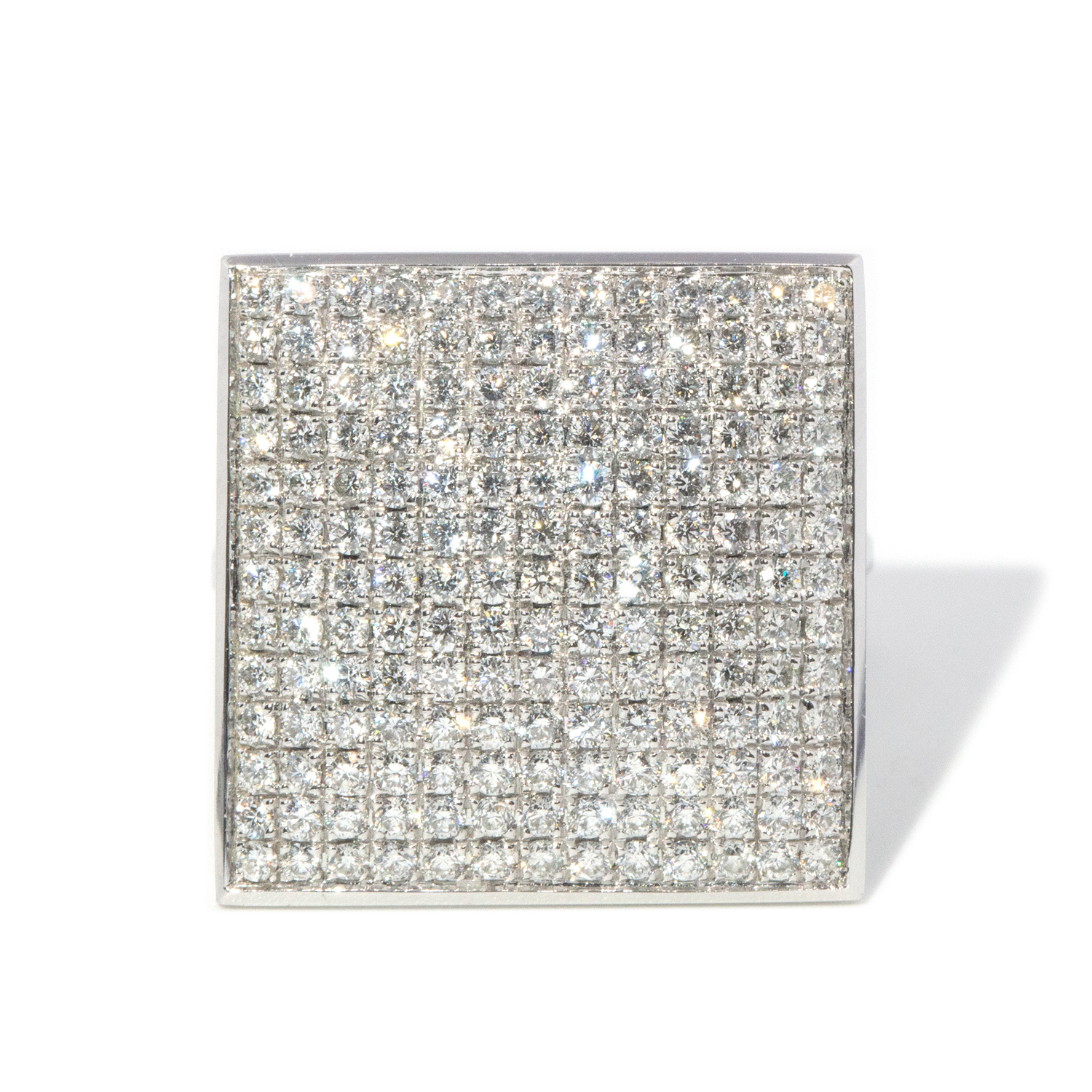 145 · 2.35 Carat Diamond Ring in 18ct White Gold