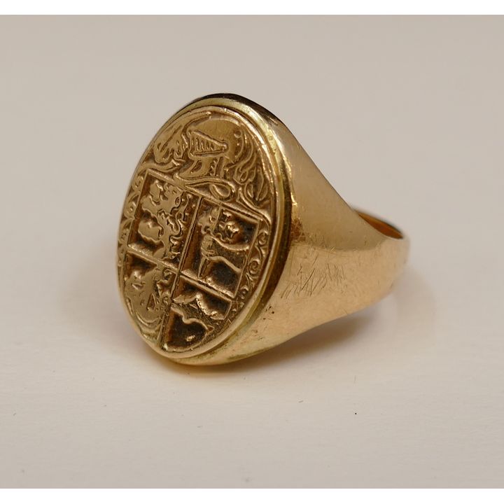 14K Crest Ring- 15.5g