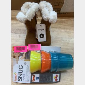 CAT & JACK BOOTS SZ 6 & SNUG SNACK CONTAINER