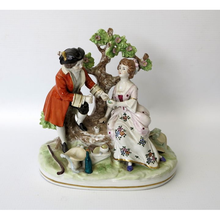 DRESDEN GROUP FIGURE