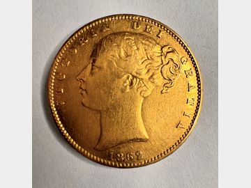 1862 VICTORIA SHIELD GOLD SOVEREIGN