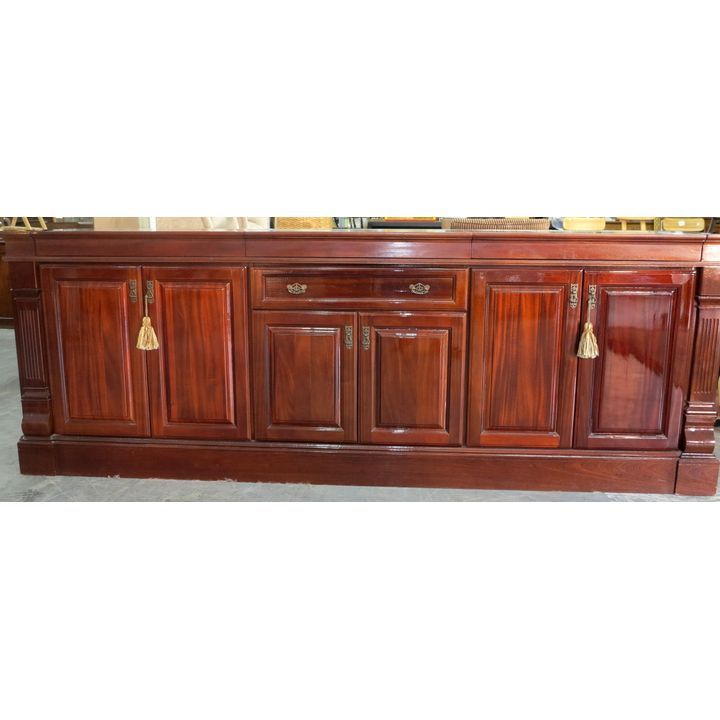 LARGE MAHOGANY SIDEBOARD