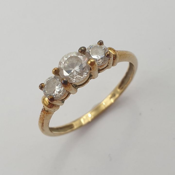 9ct Y/G CZ Ring