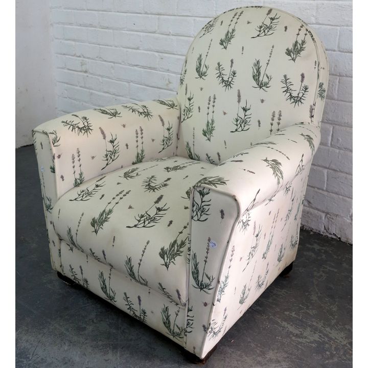 UPHOLSTERED ARMCHAIR,