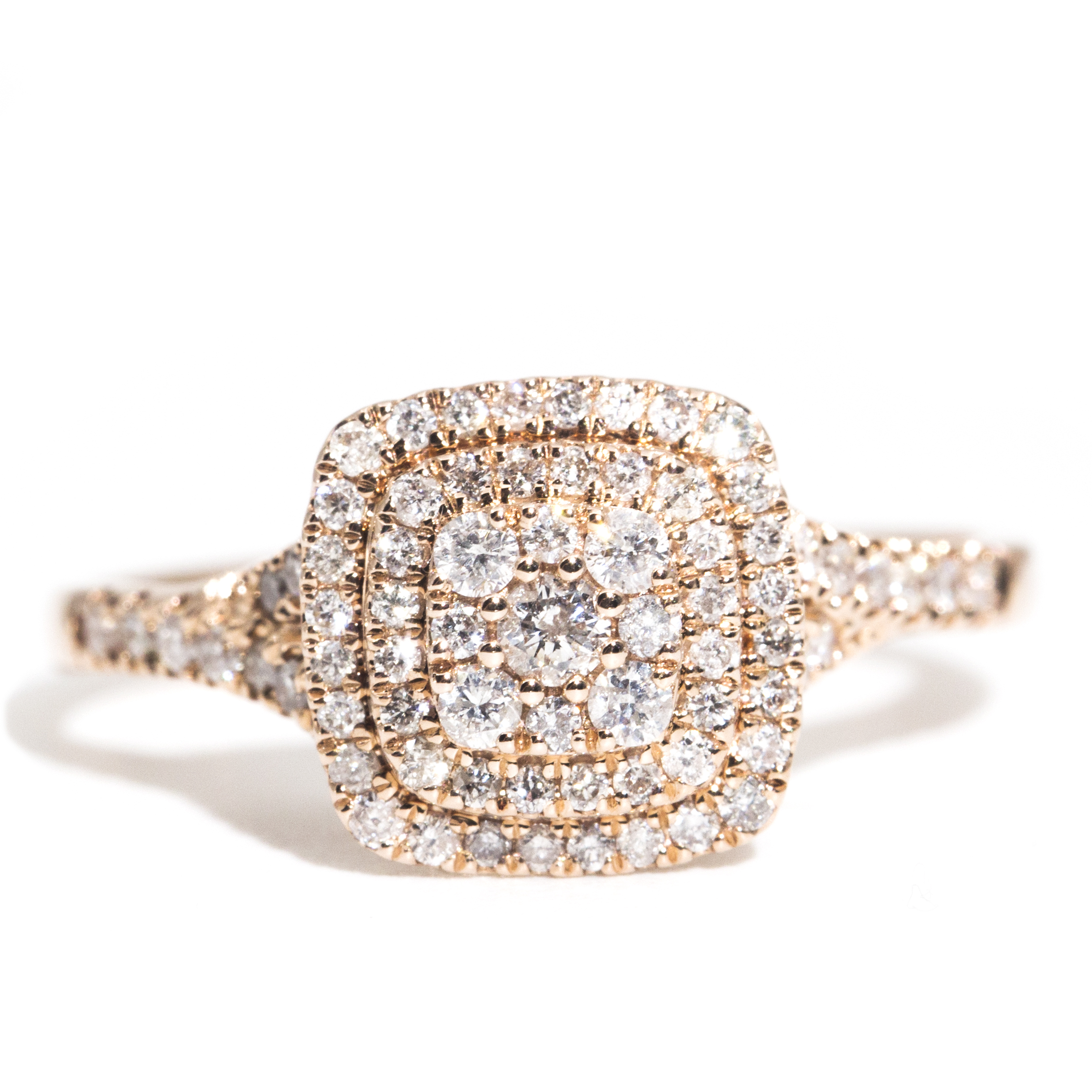 2409 · 9 Carat Rose Gold Diamond Cluster Ring