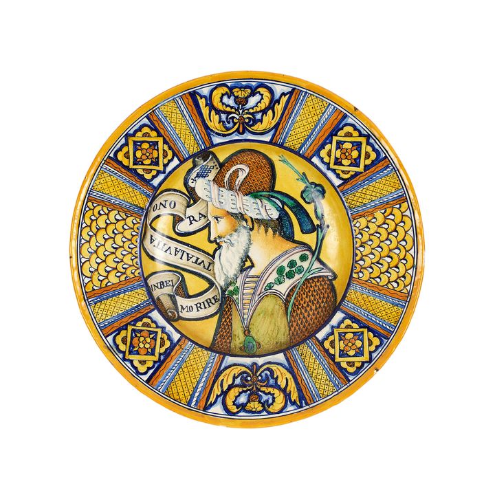 A maiolica charger, late 19th century