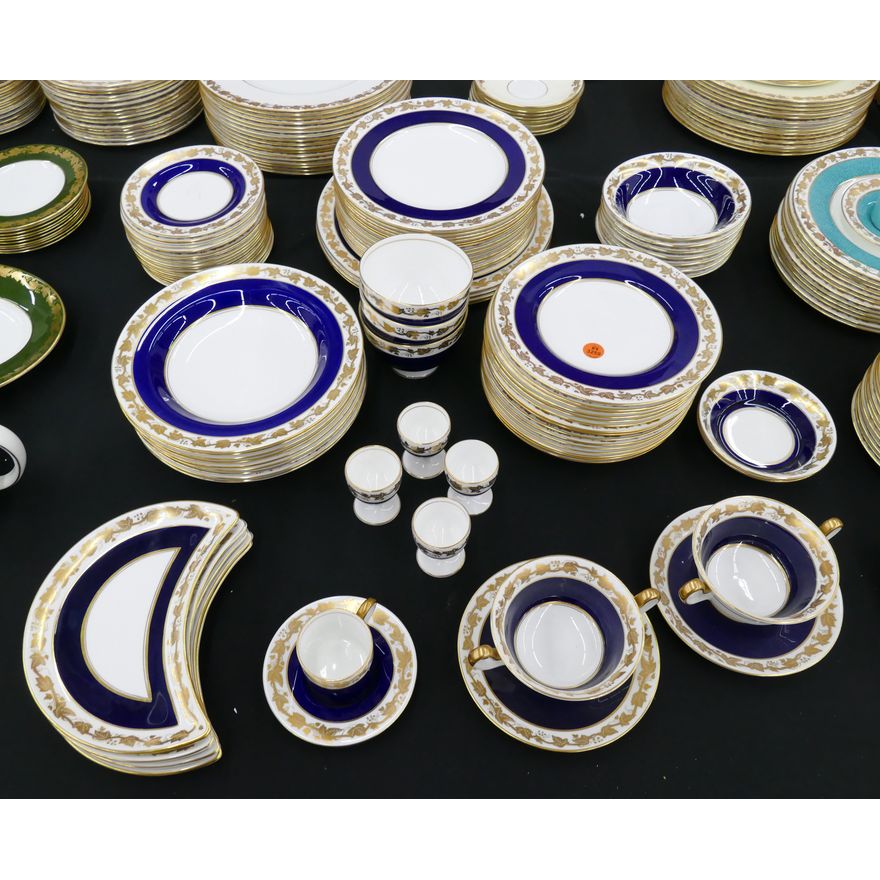 88pc Wedgwood Whitehall Mazarine Blue Band Bone China Dinnerware