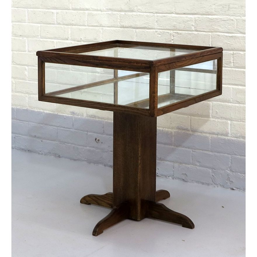 OAK VITRINE TABLE