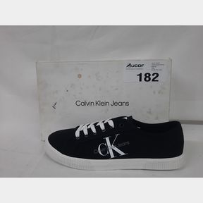 ESSENTIAL VULCANIZED 1 CALVIN KLEIN - BLACK - UK 8