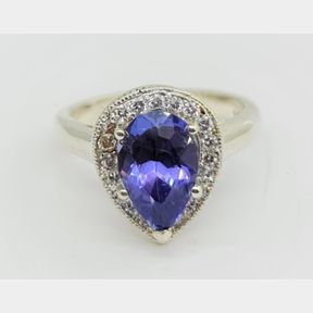 2.328CT DIAMOND AND TANZANITE RING WITH� A 2.182CT TANZANITE