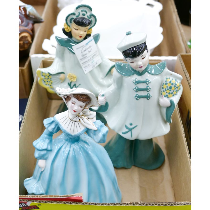 Box 3pc Florence Porcelain Figural Vase Set
