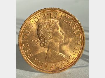 1958 ELIZABETH II PRE-DECIMAL GOLD SOVEREIGN