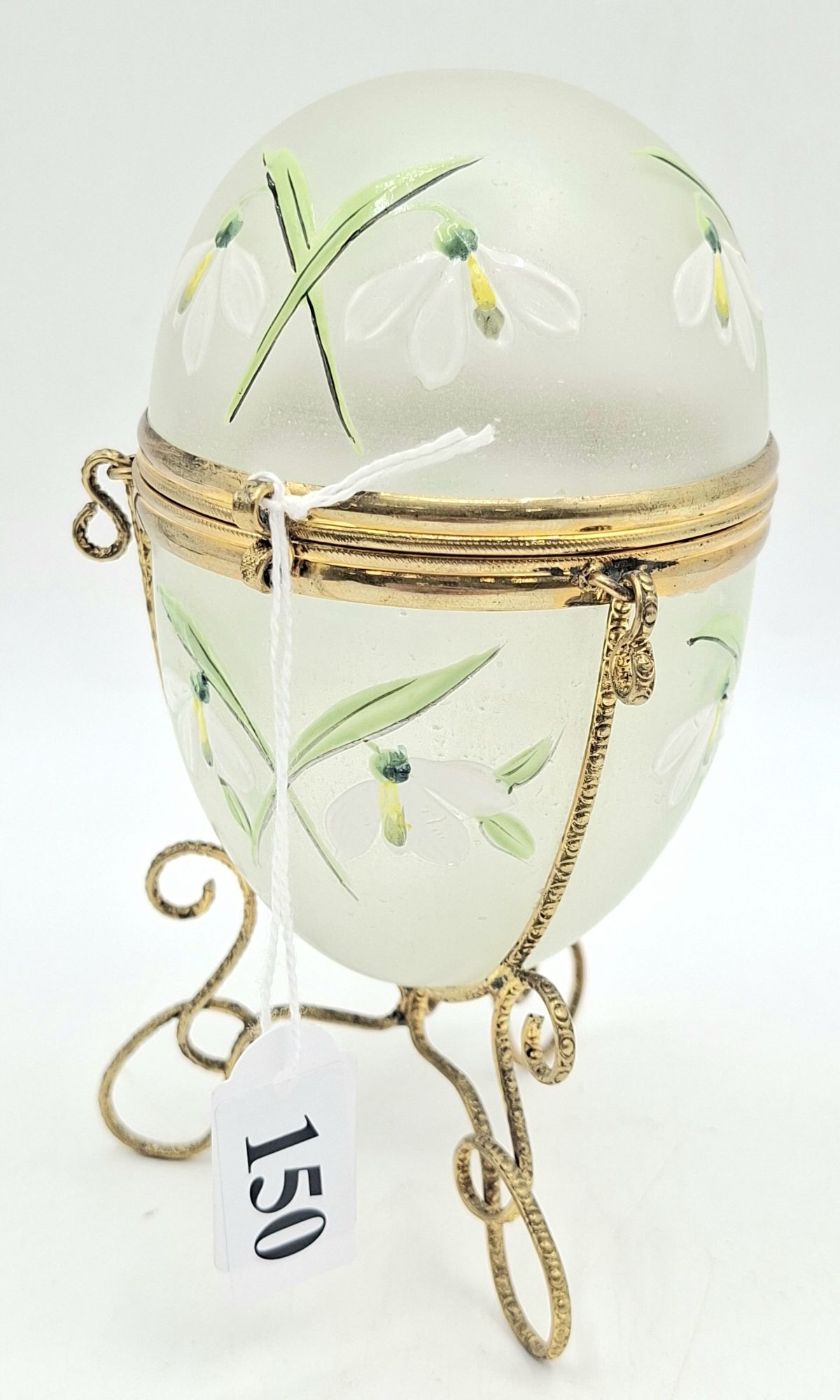 150 · EGG SHAPED TRINKET BOX