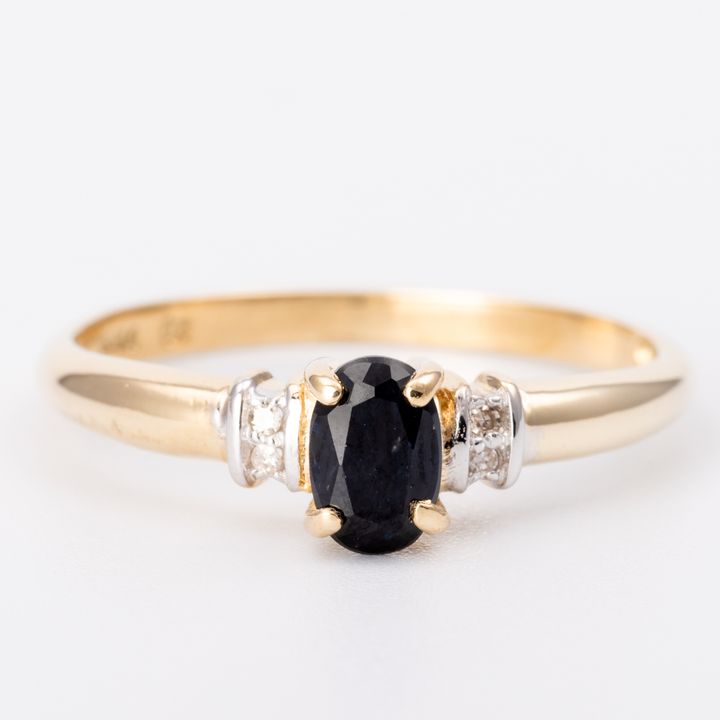 Sapphire & Diamond Ring 9ct Gold