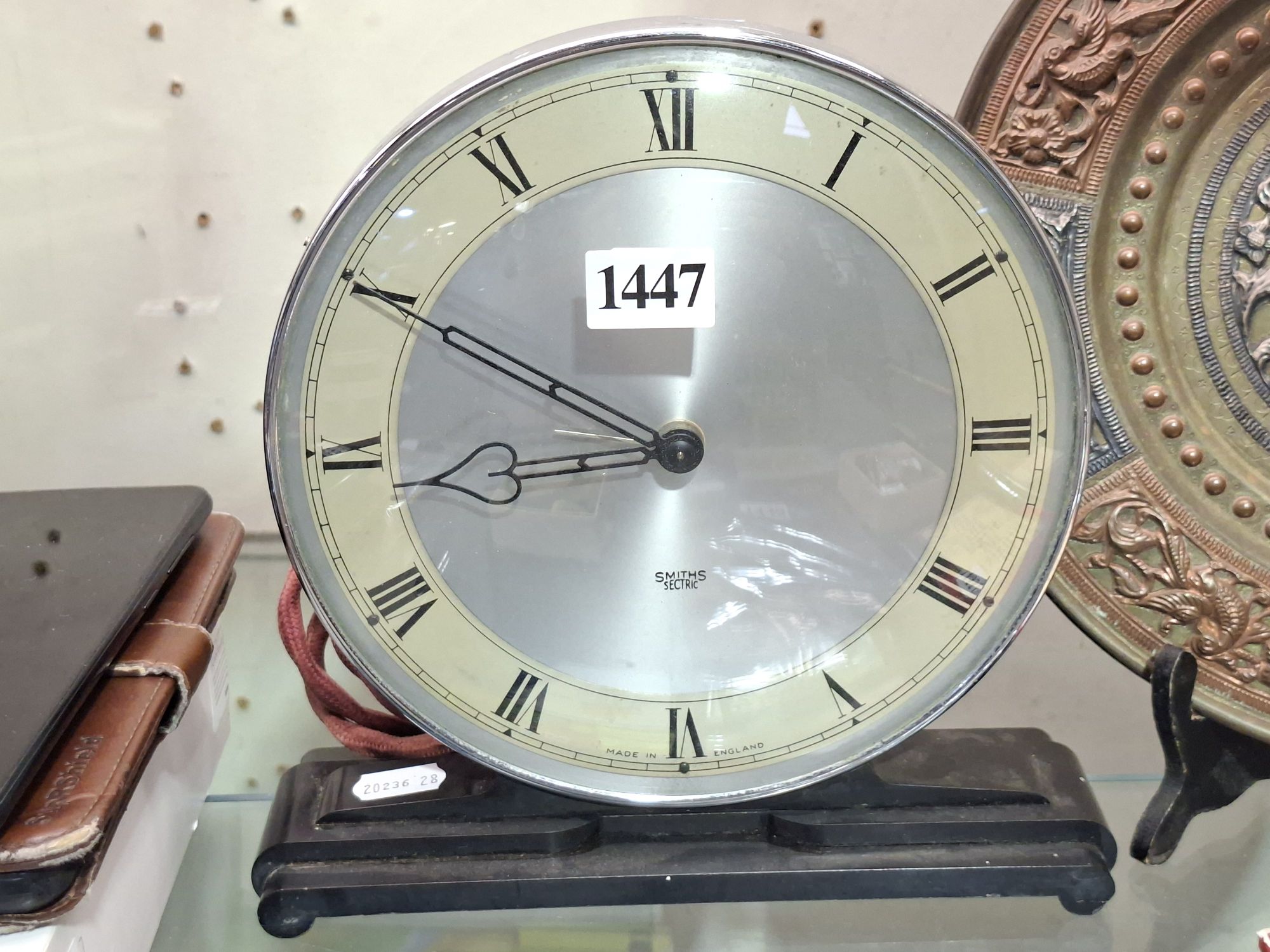 1447 · SMITHS SECTRIC MANTLE CLOCK