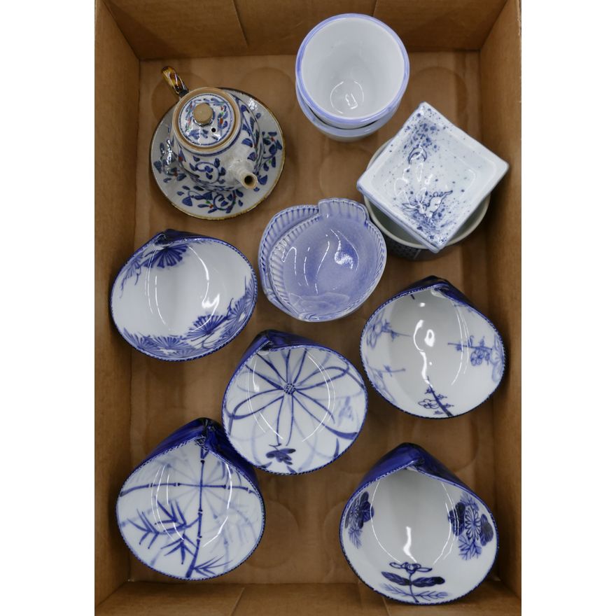 Box Japanese B/W Dishes Etc.