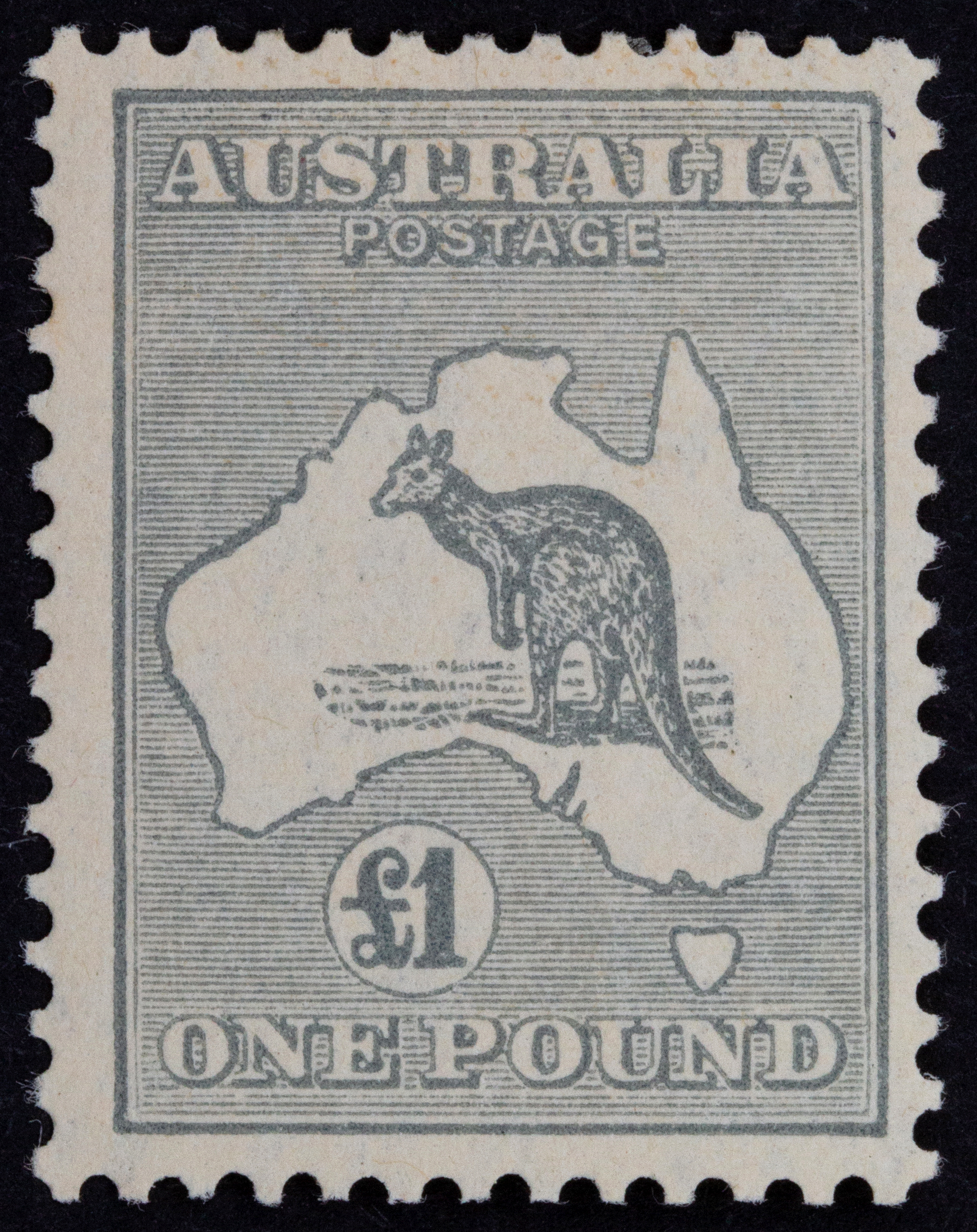418 · C of A Watermark, One Pound, 1935, Fine