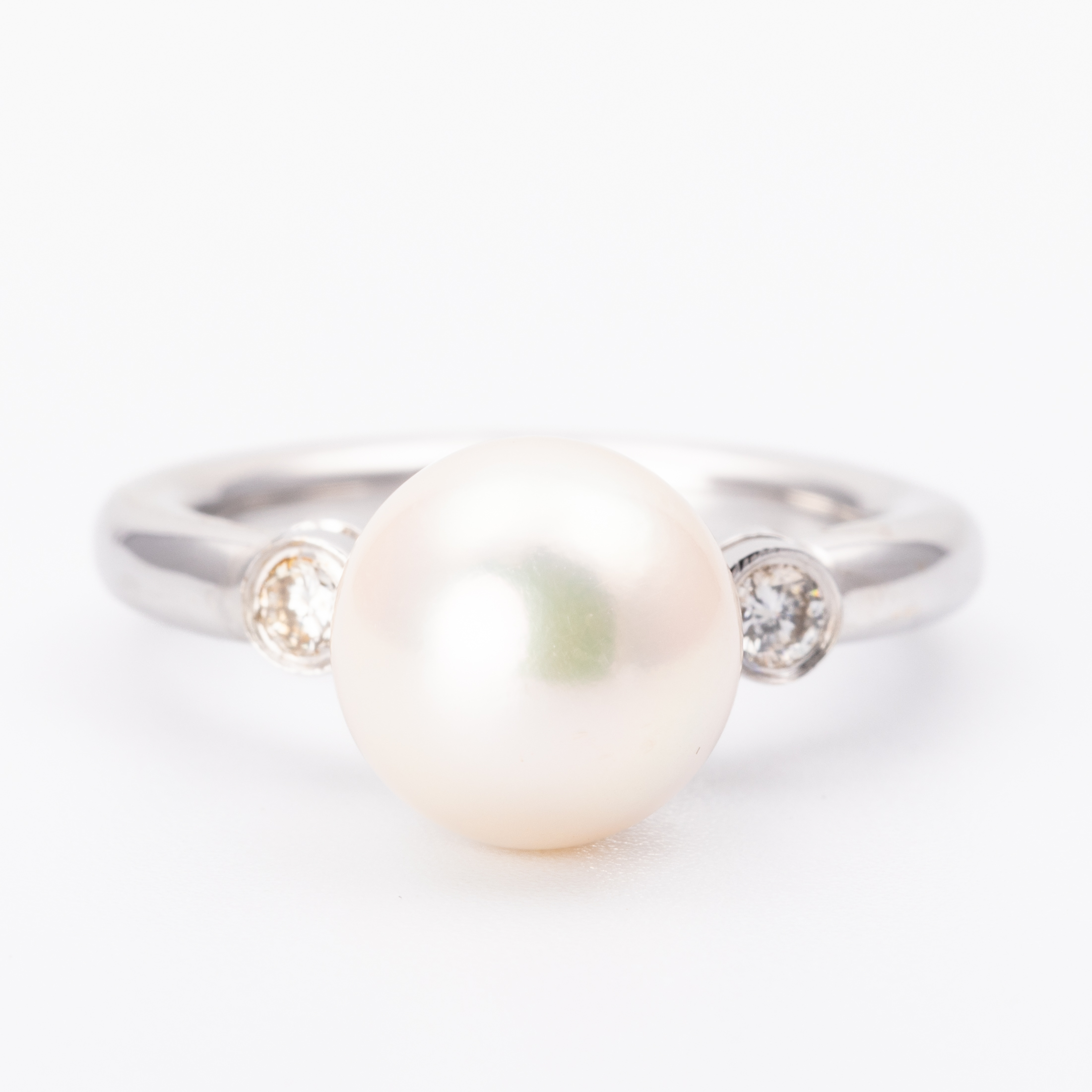 Pearl & Diamond Ring 18ct Gold