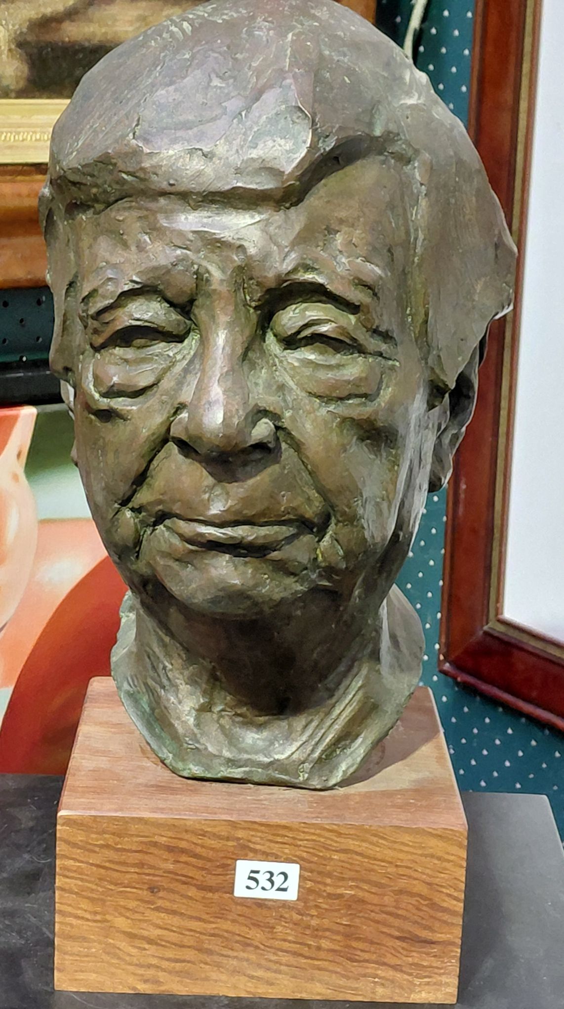 532 · BROZE BUST OF RUTH TUCK