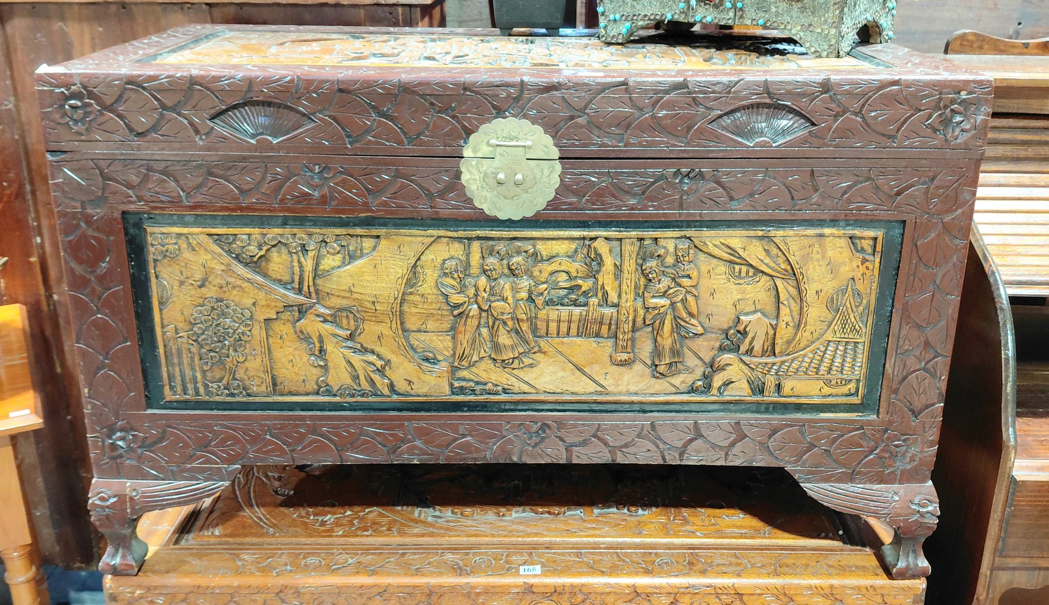 164 · CAMPHORWOOD TRUNK