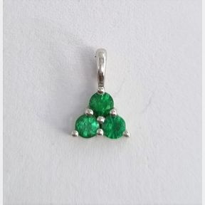 0.310CTS EMERALDS IN 18CT WHITE GOLD PENDANT - 51543/79