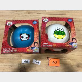 RYAN'S SOCCER BALL & RYANS 8.5" PLAYGROUND BALL