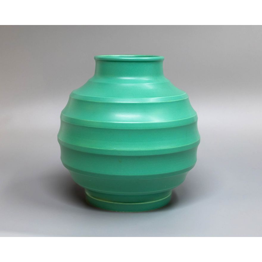 Keith Murray for Wedgwood - Matt green spherical vase