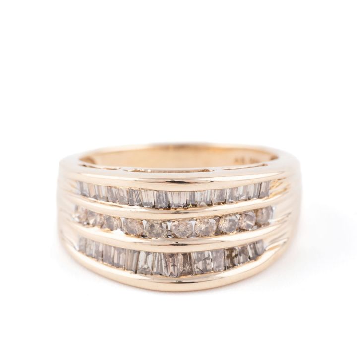 Diamond Ring 10ct Gold Dress Ring
