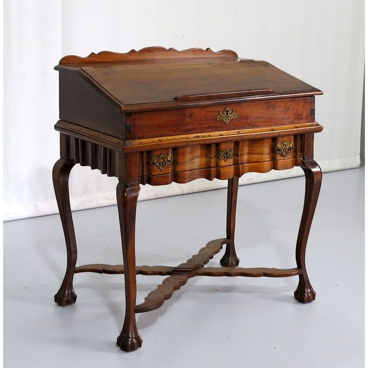 EARLY 20TH CENTURY CAPE STINKWOOD BIBLE DESK