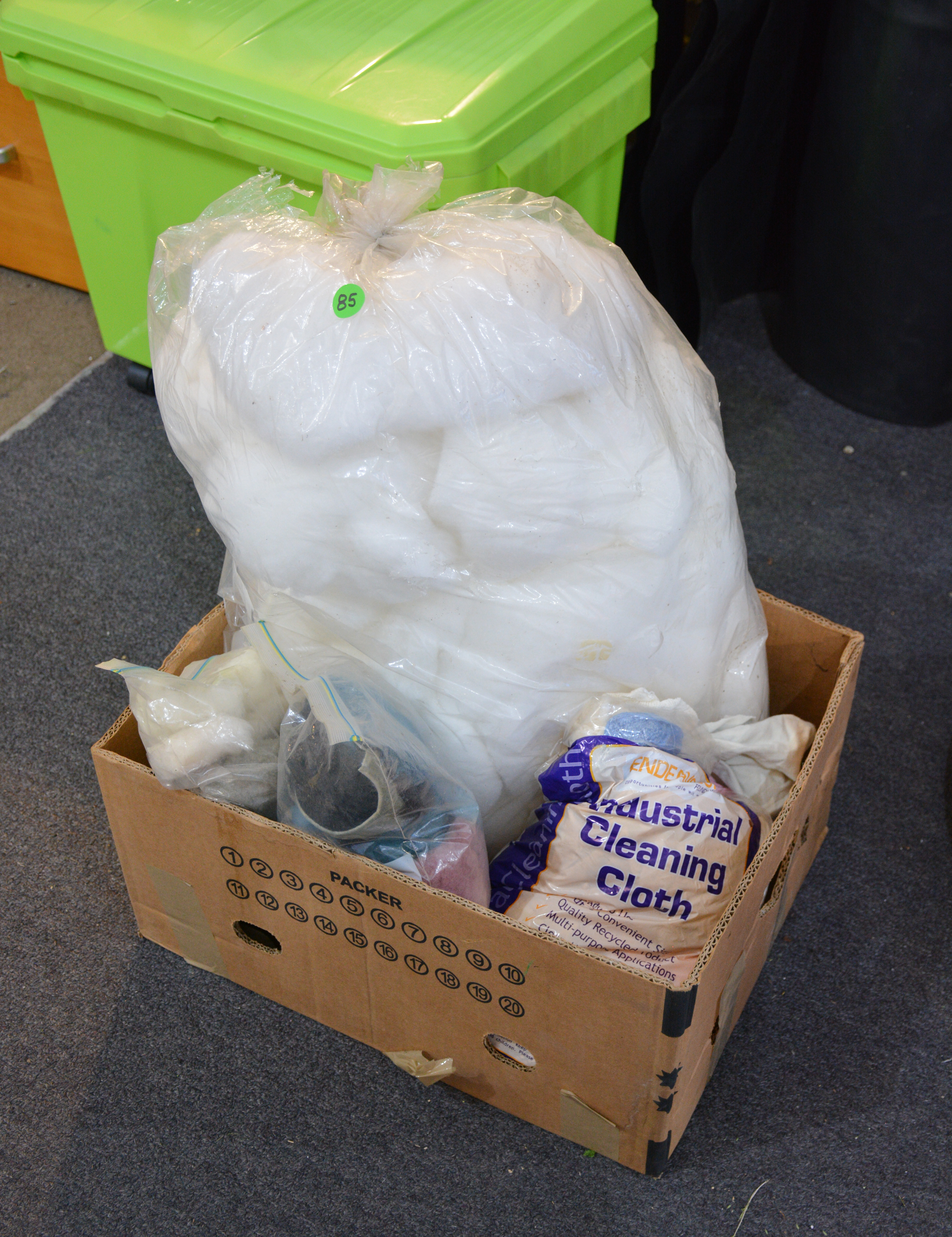Carton of Cleaning Clothes etc — NZ auction result