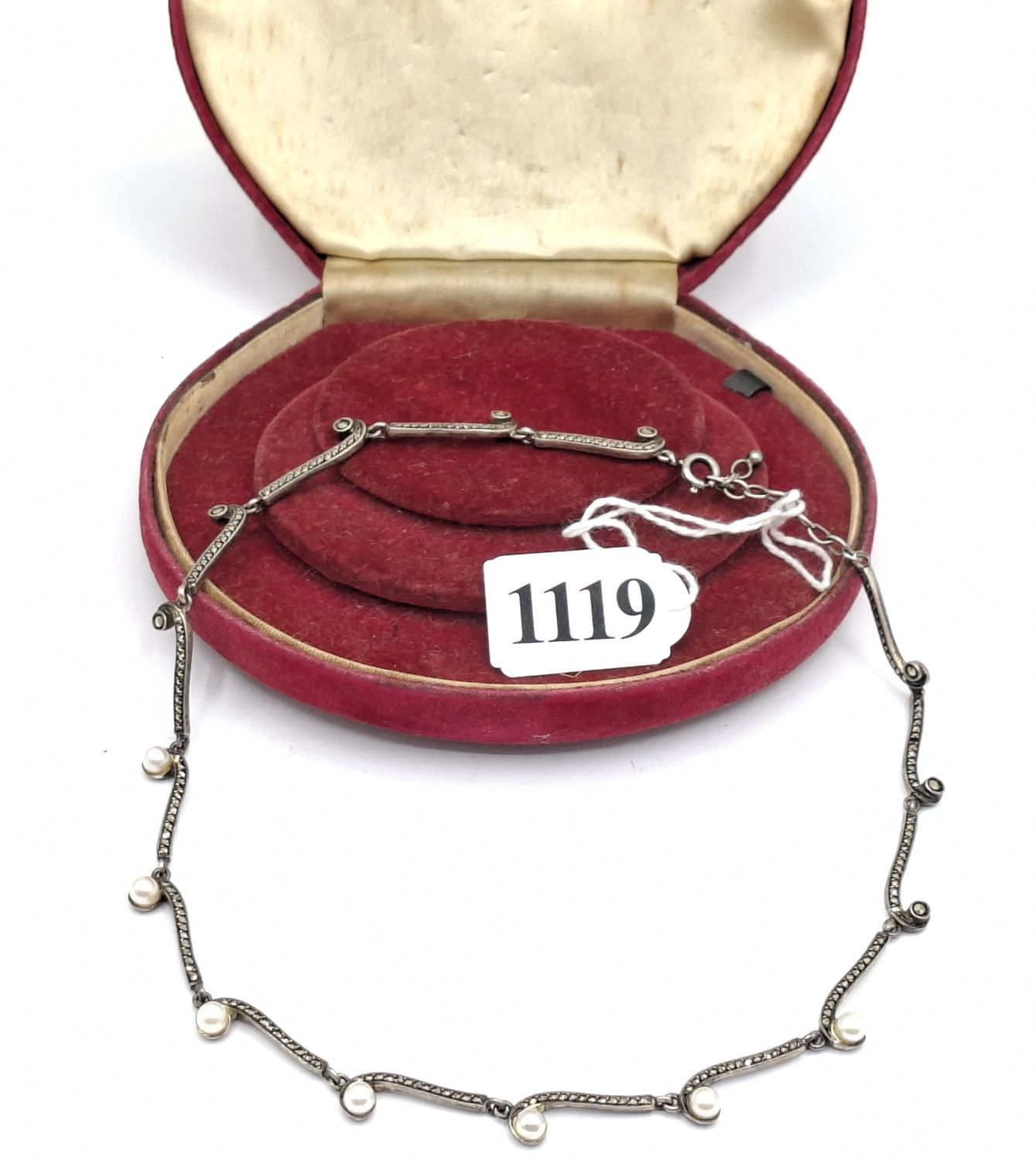 1119 · ART DECO SILVER MARCASITE NECKLACE IN BOX