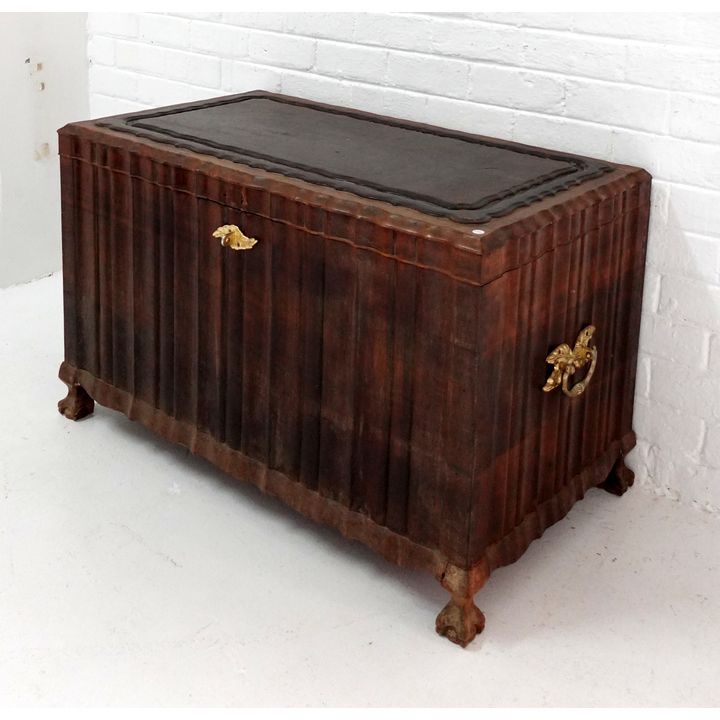 BLANKET CHEST