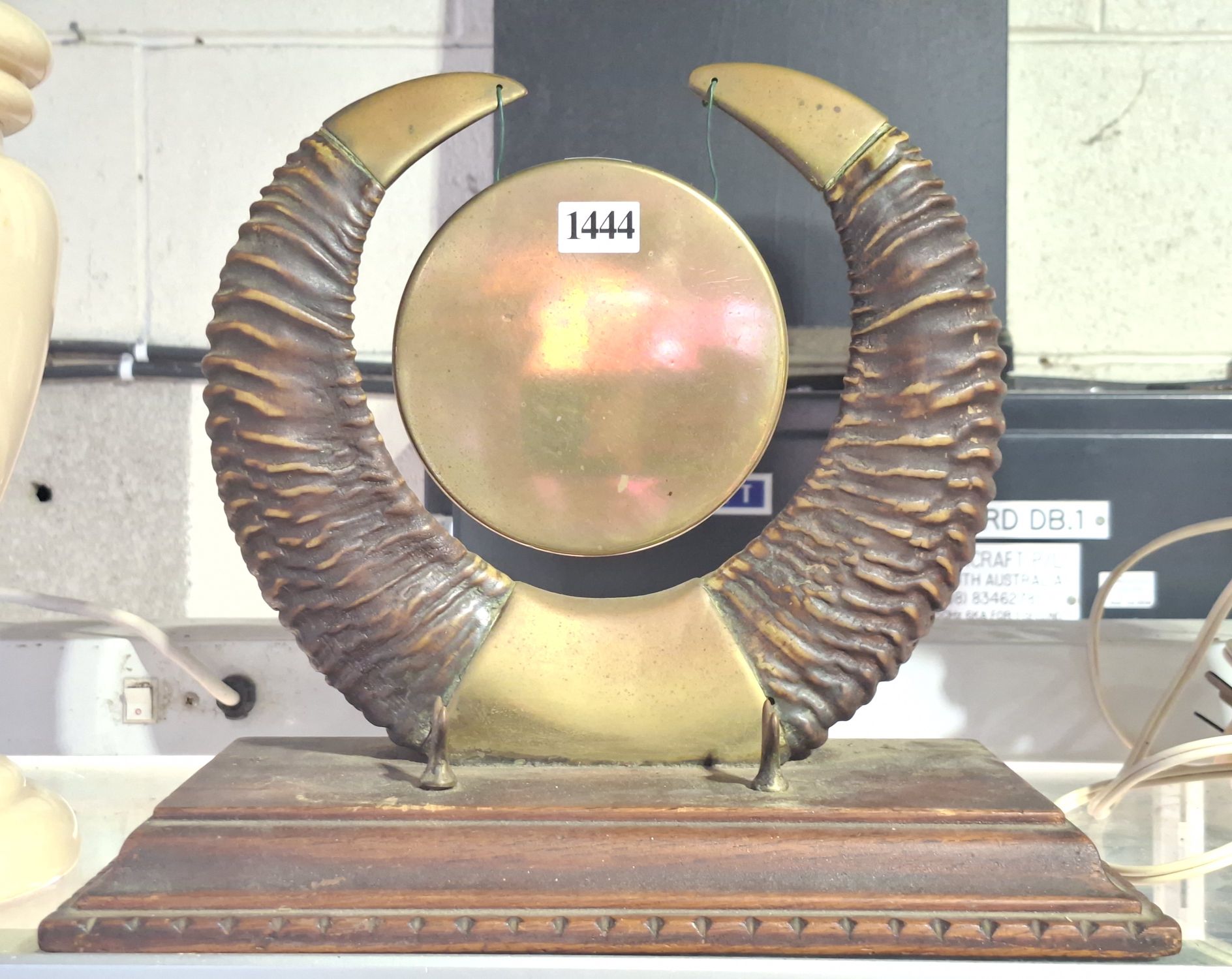 COW HORN STYLE GONG