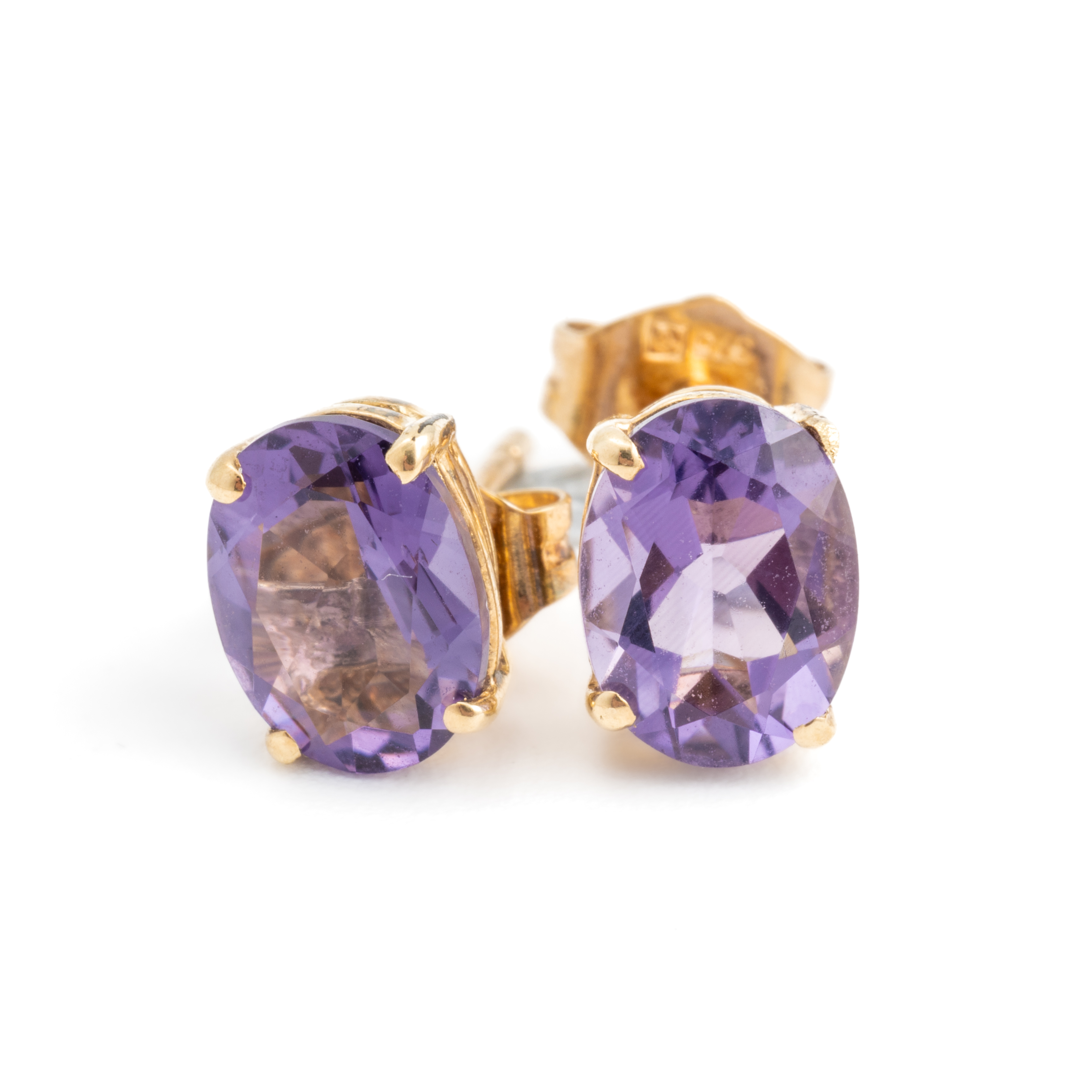 331 · Iolite 9 Carat Gold Earrings