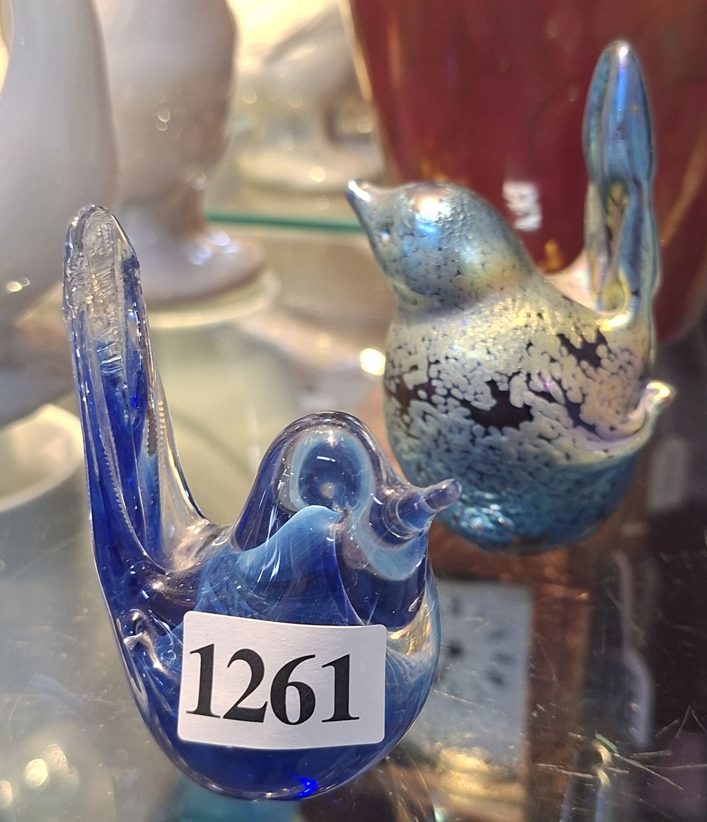 1261 · ART GLASS BIRDS