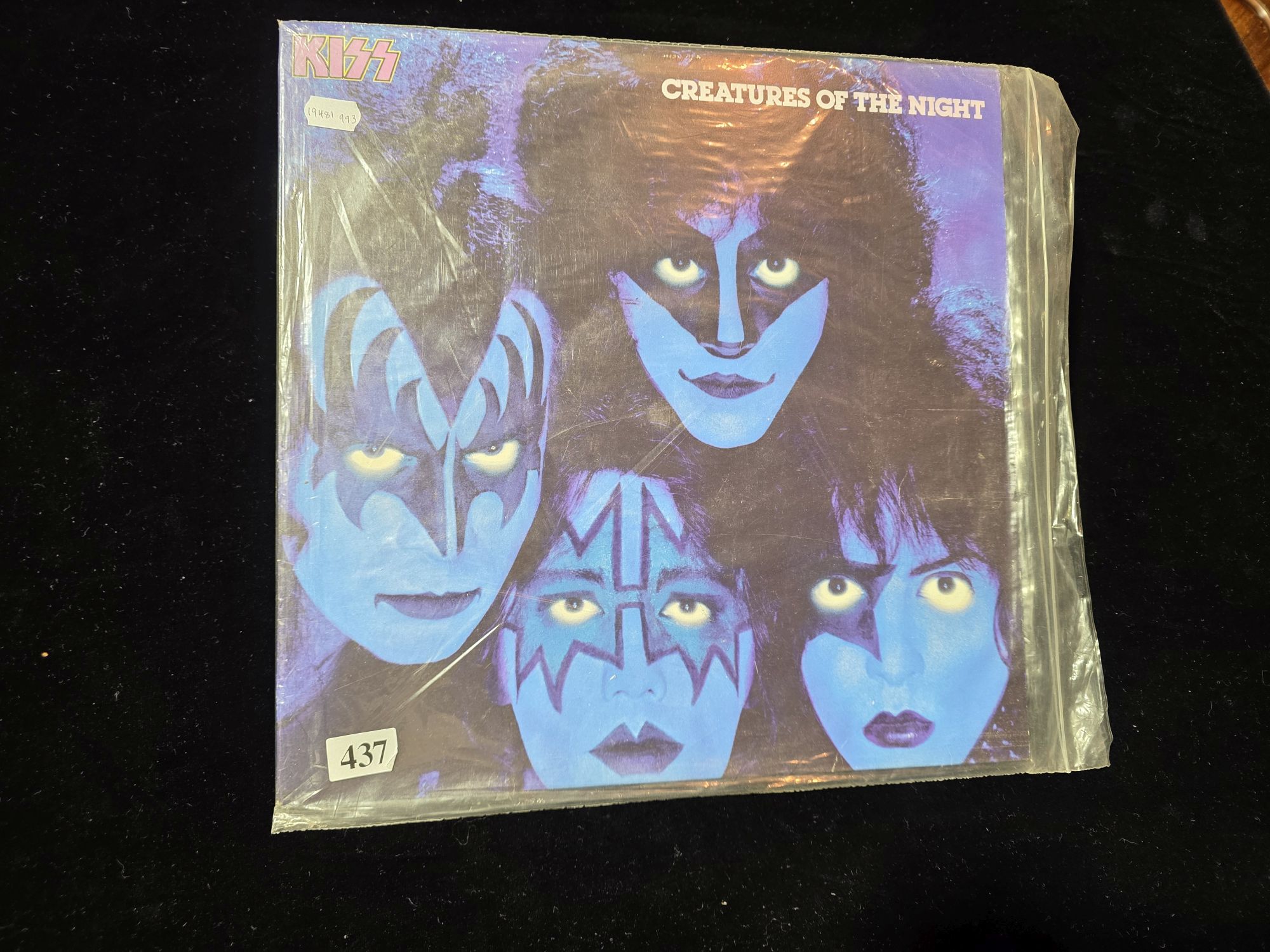 437 · KISS
