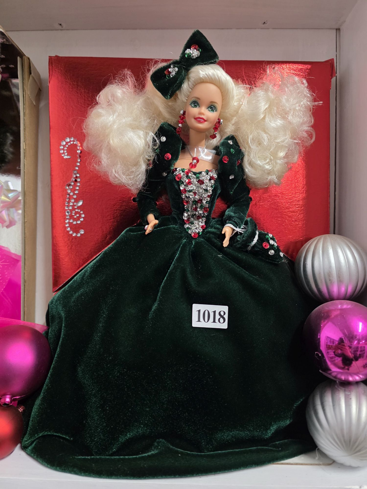 1018 · BARBIE DOLL