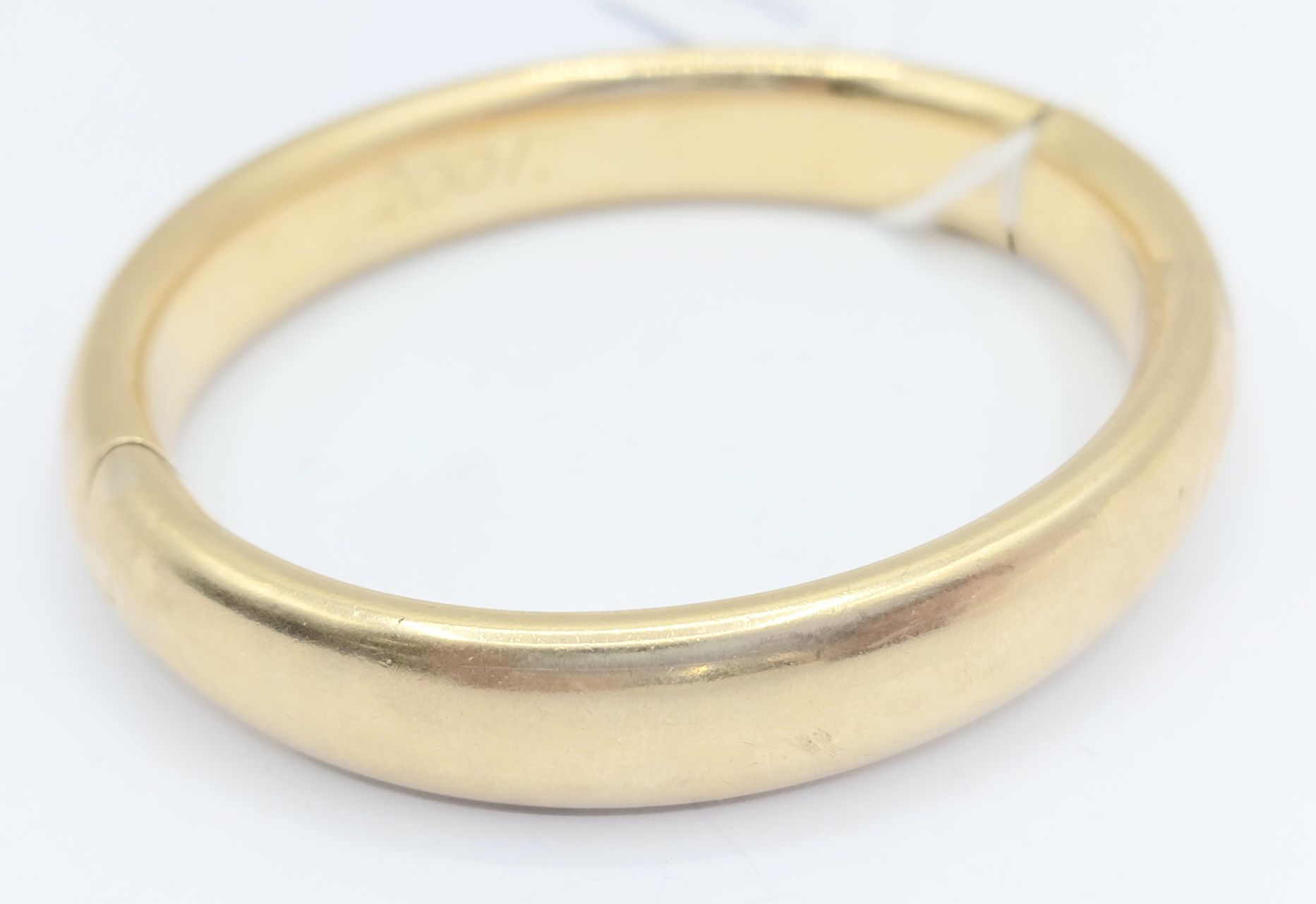 9ct Gold Bangle