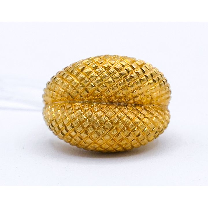 Ladies 18k Textured Snakeskin Ring Size 6.5 - 11.2 Grams