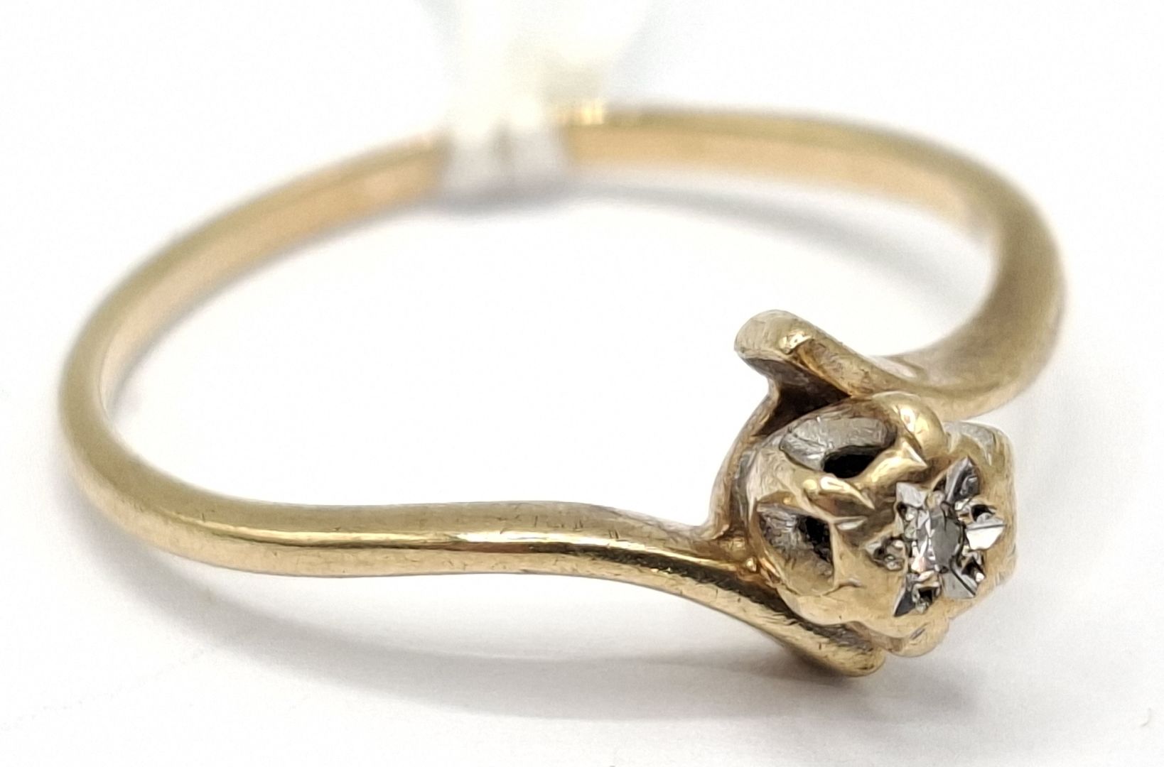 9ct Gold Diamond Ring