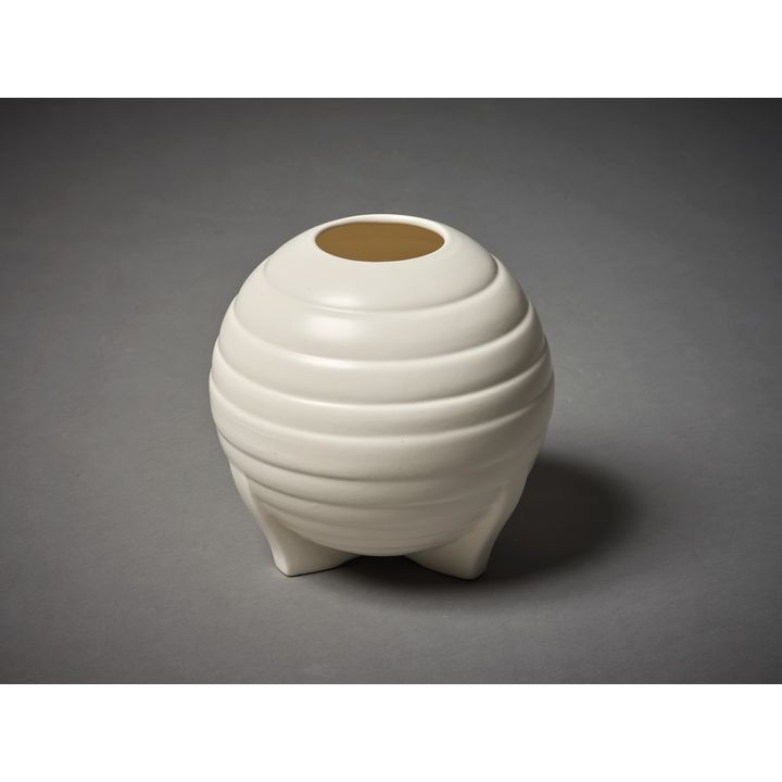 Crown Lynn Potteries - Ribbed vase