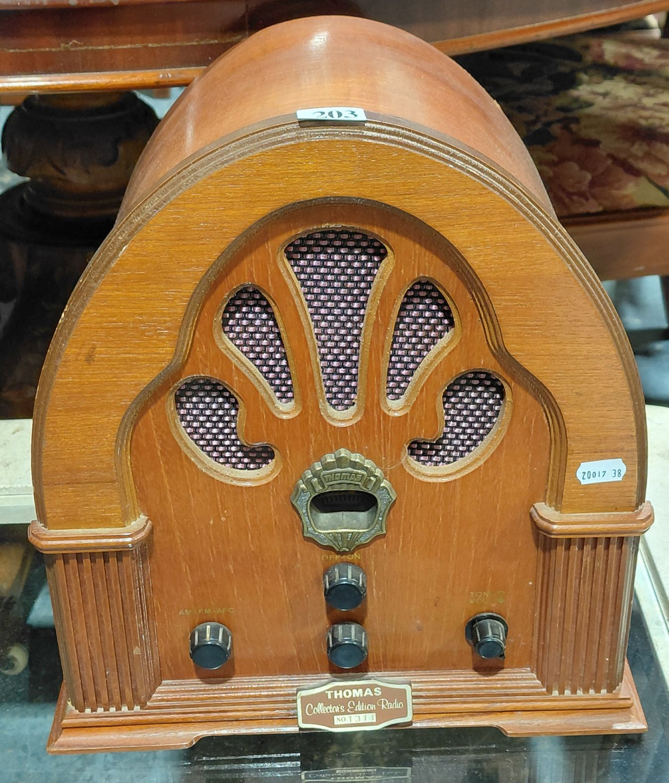203 · THOMAS RADIO