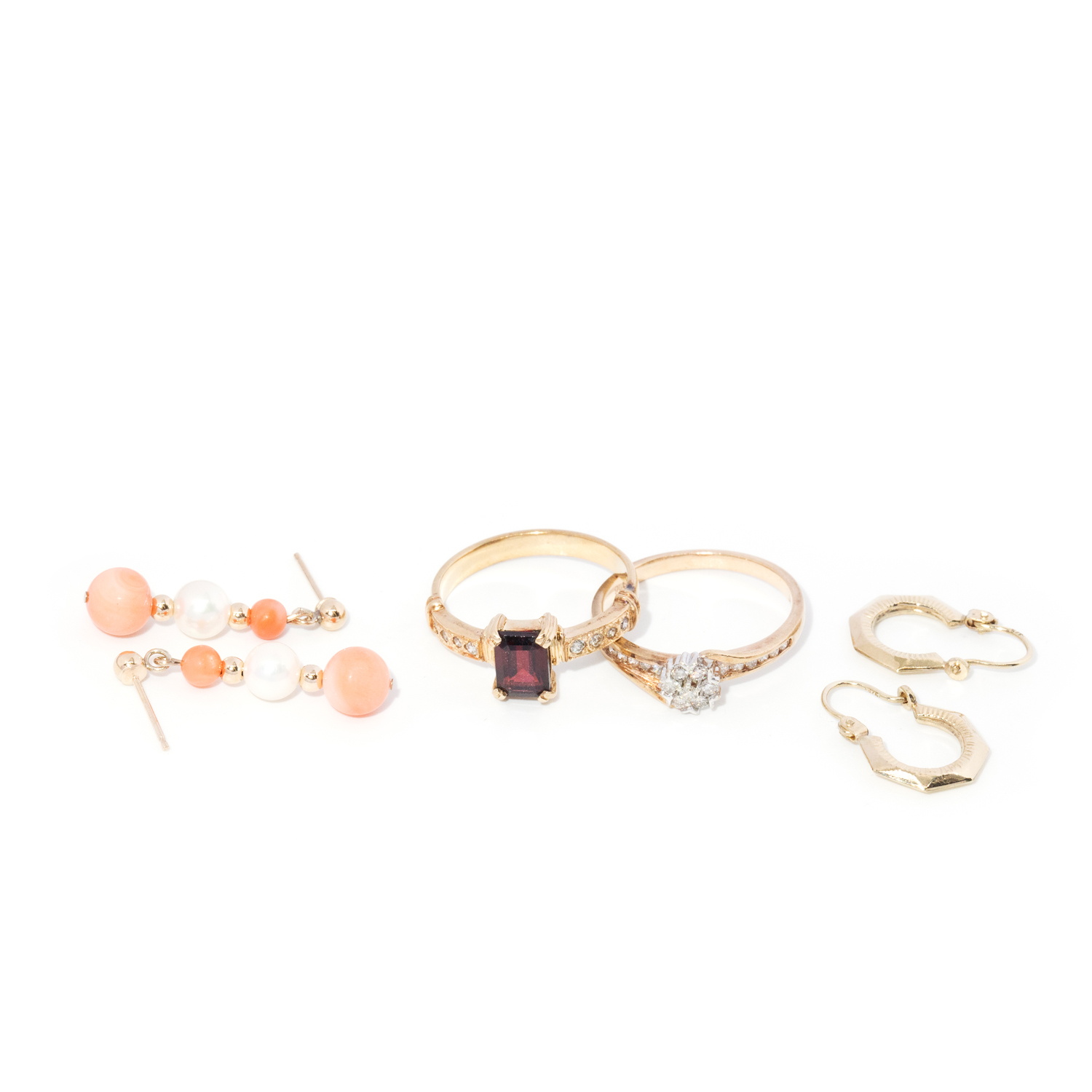 2 Rings and 2 Pairs of Earrings