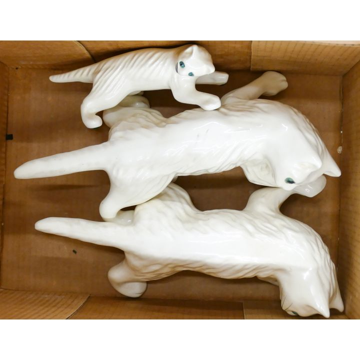 Box 3pc Ceramic Cat Sculptures