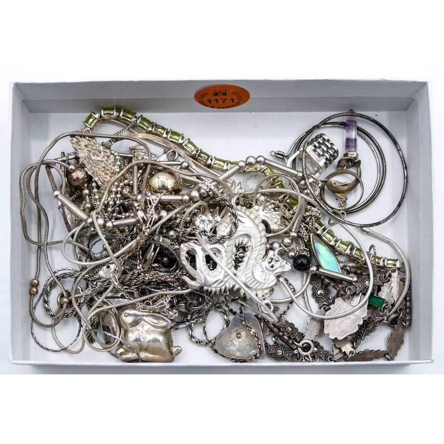 Box Assorted Sterling Necklaces & Pendants - 154 Grams TW