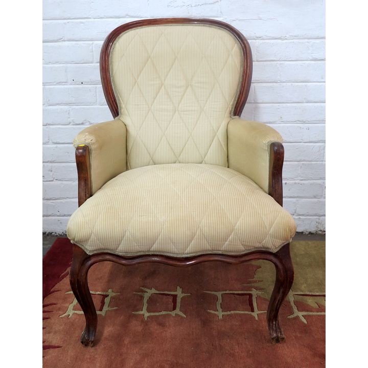 UPHOLSTERED ARMCHAIR