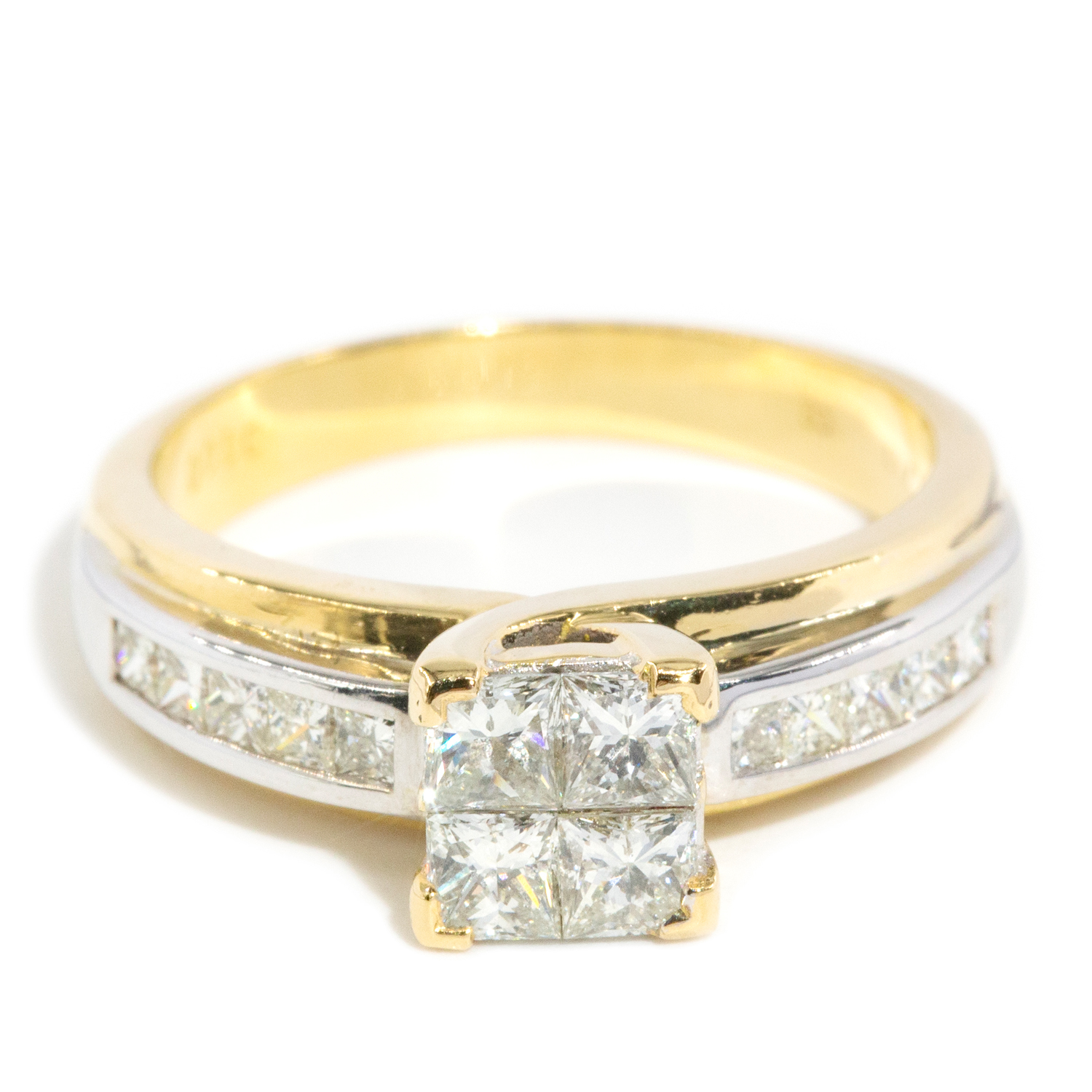 1.00ct Princess-Cut Cluster Ring in 18ct Gold