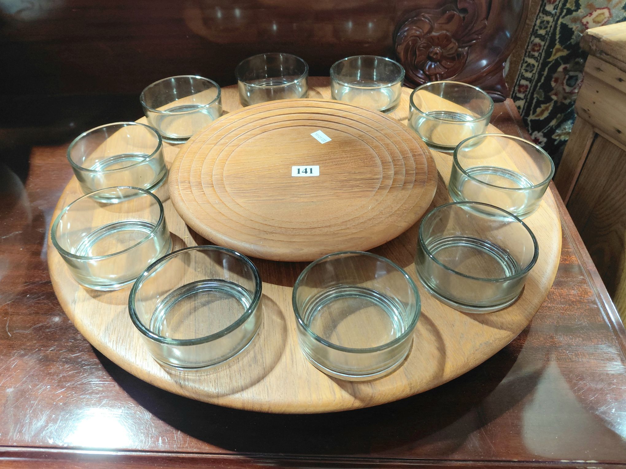 141 · LAZY SUSAN AND GLASSES