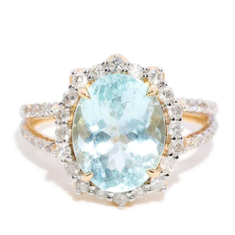 144 · 6.42 Carat Aquamarine & Diamond Ring in 14ct Gold
