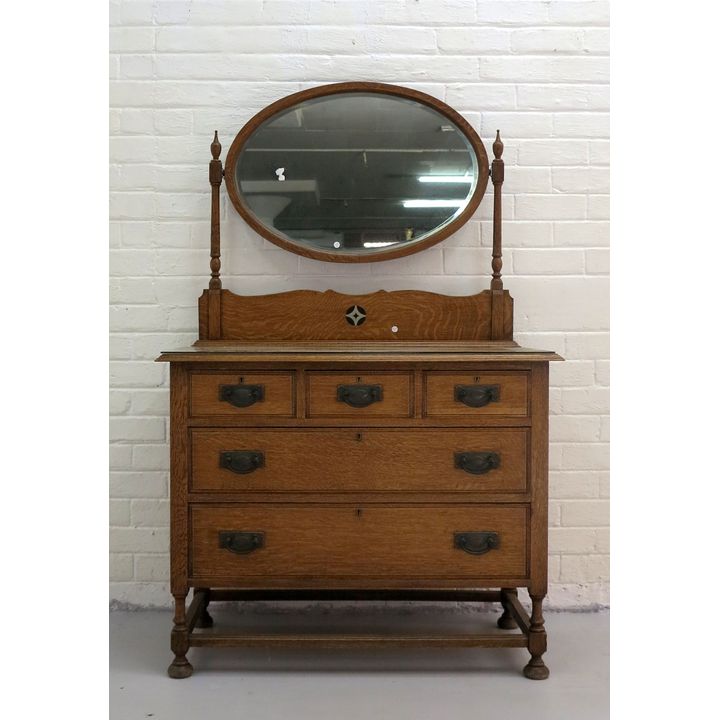 BELWEB OAK DRESSING CHEST